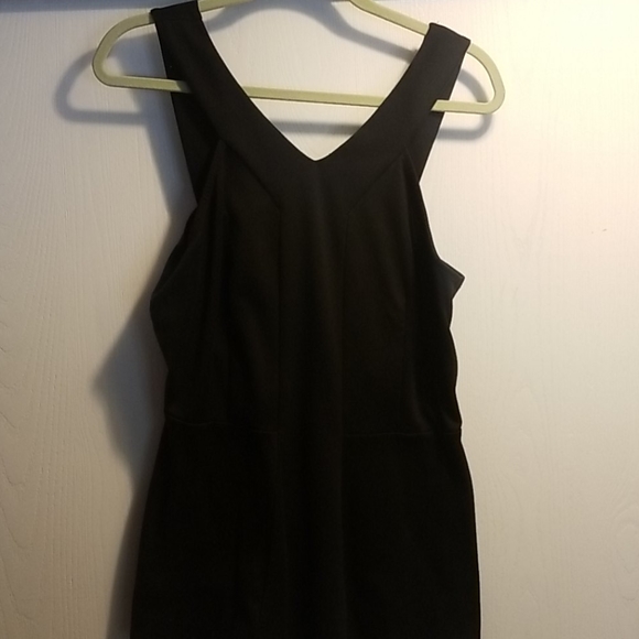 💜SOLD💜 Torrid size 2 black v neck peplum - Picture 2 of 3
